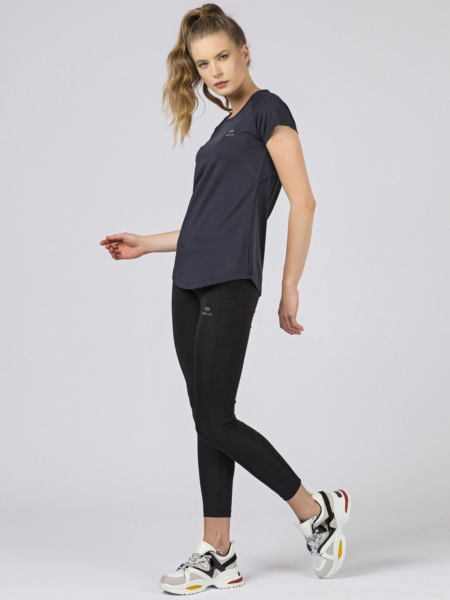 T-shirt Granatowy